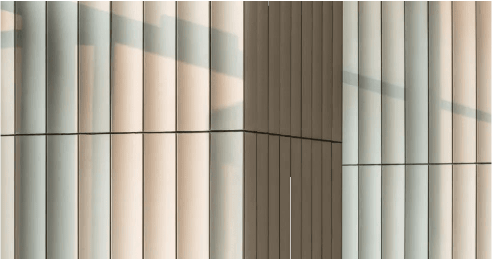 03-Center Display Image
