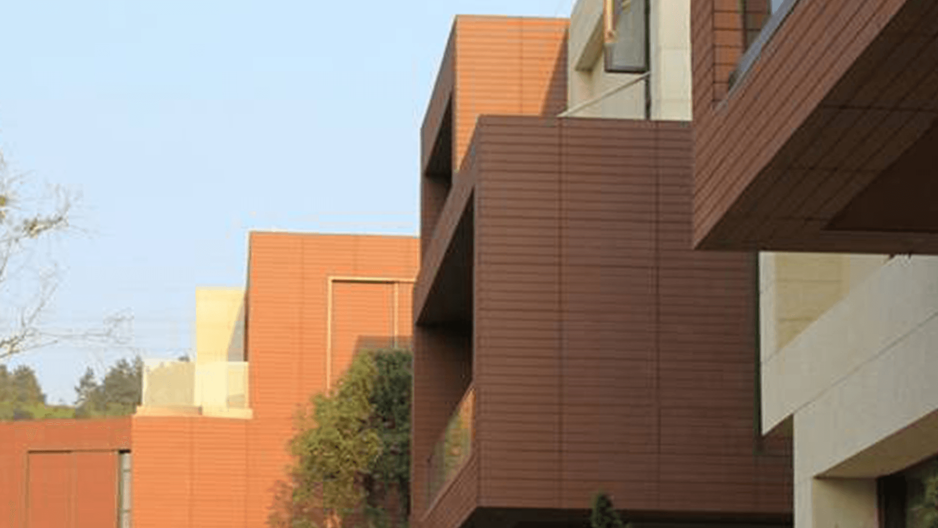 06-Case Gallery