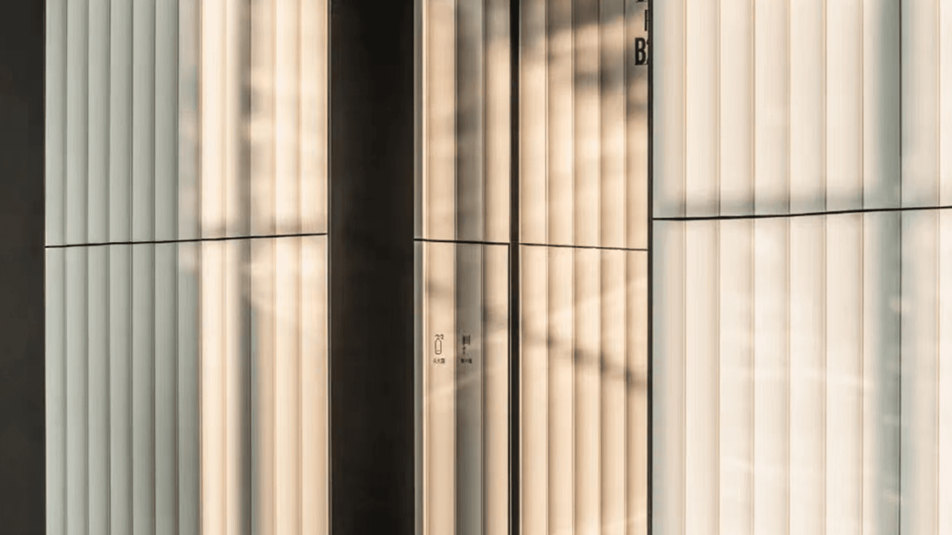 10-Gallery